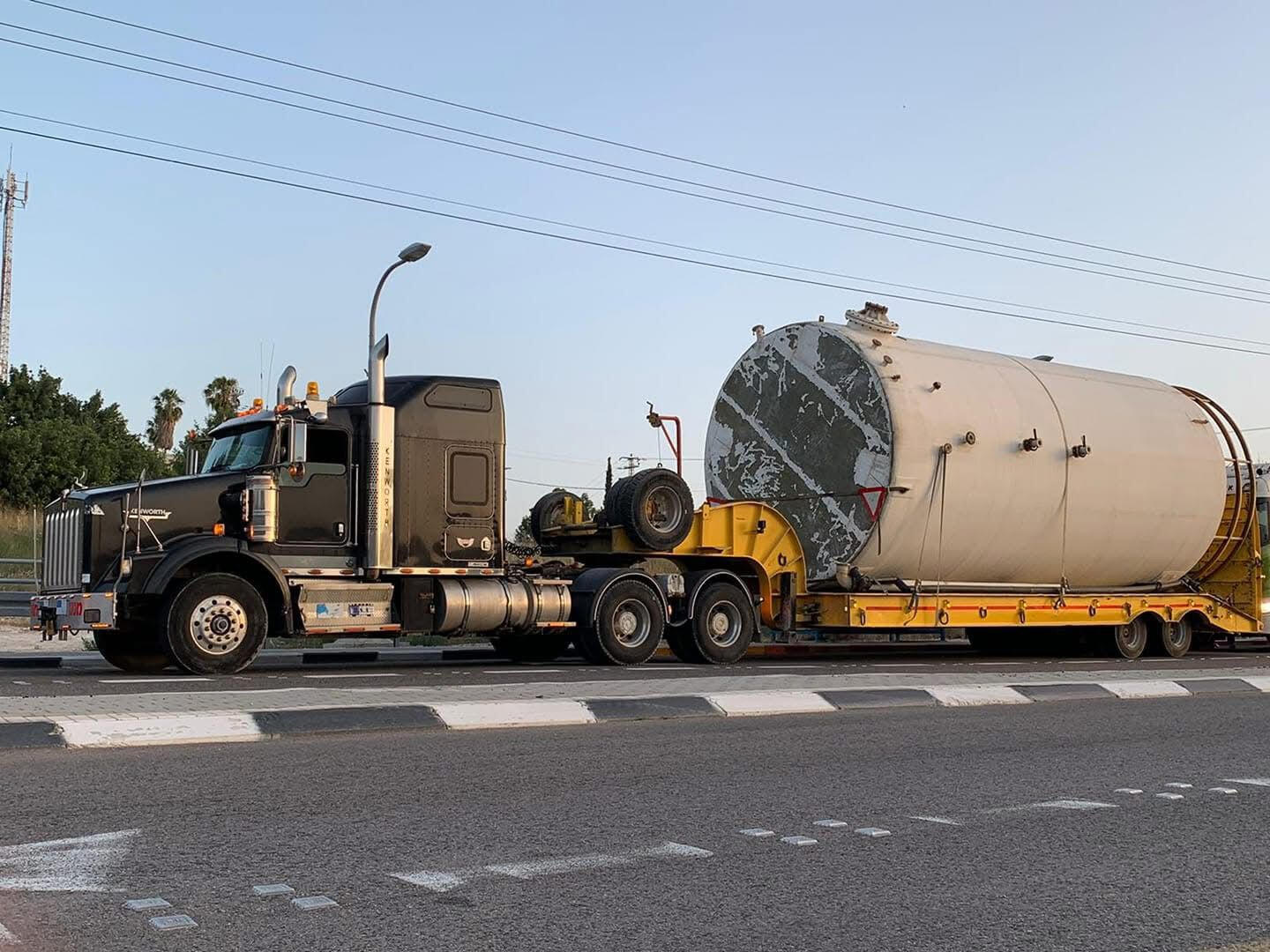 אשר טרגין - מוהל